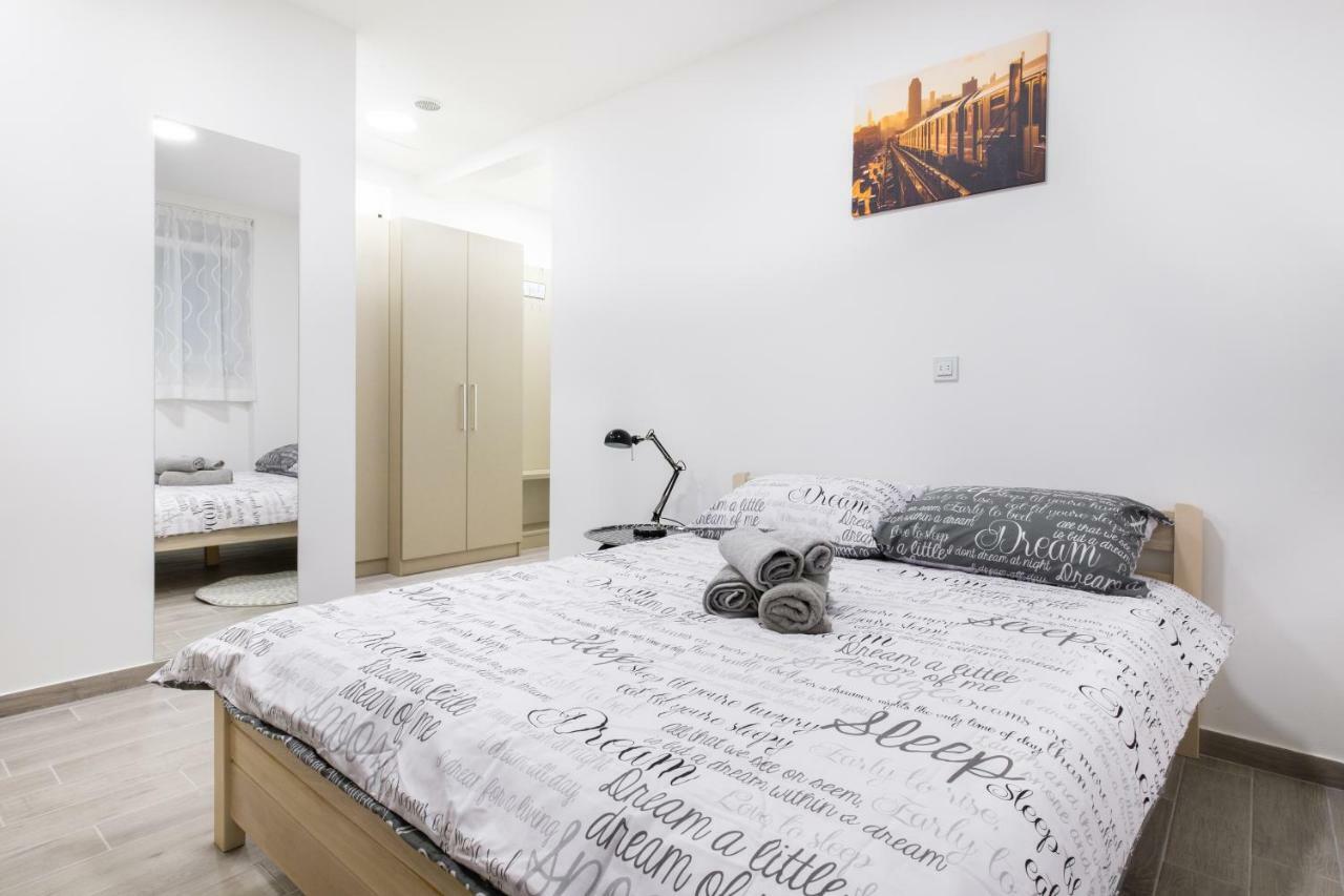 Apartments Lucky Place 萨格勒布 外观 照片