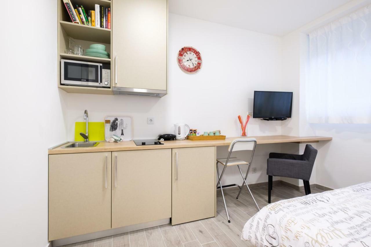 Apartments Lucky Place 萨格勒布 外观 照片